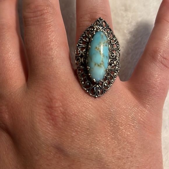 Western Germany Turquoise Colored Filigree Ring - Picture 6 of 9